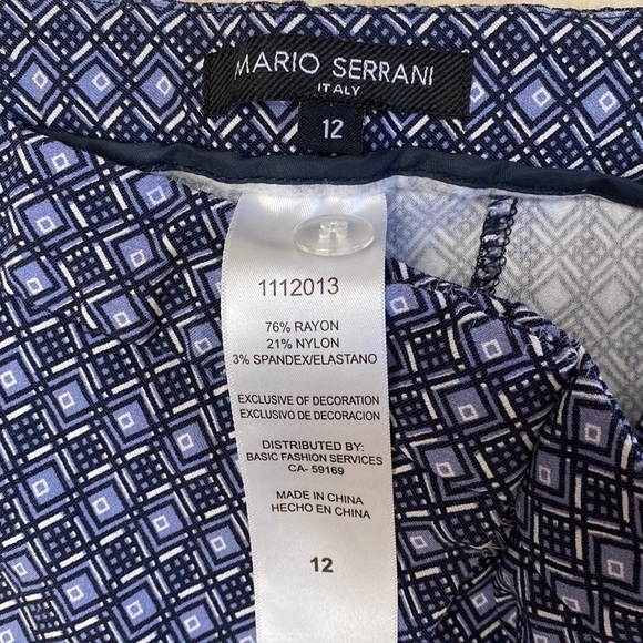 Mario Serrani blue diamond pattern Bermuda shorts Womens 12 Stretch comfort - Picture 2 of 6